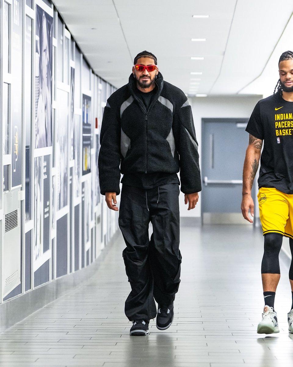 Pacers's tweet photo. friday threads 🧵 https://t.co/bxI1Rjc2ac