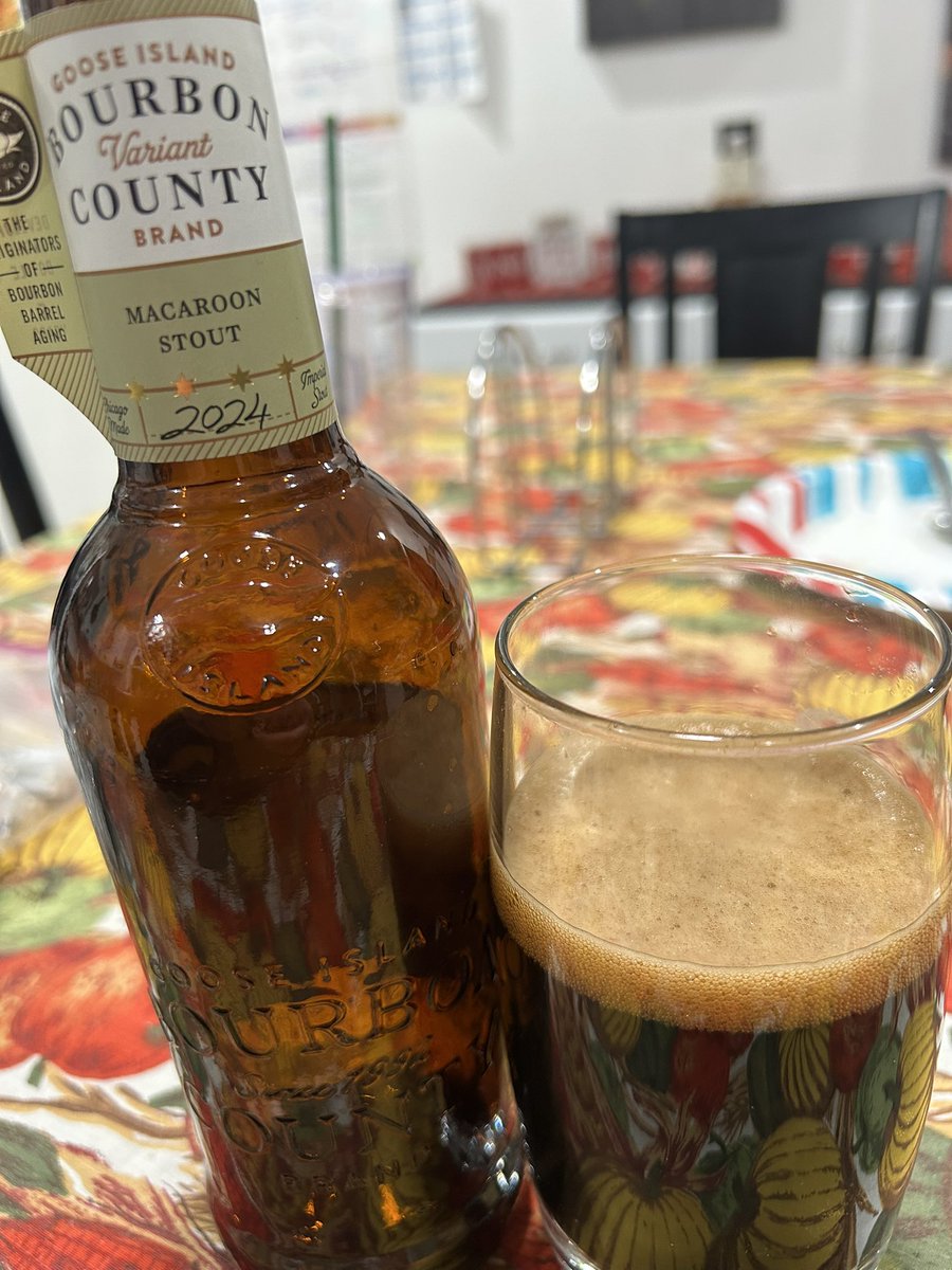 _DirtyRay_'s tweet photo. Yummy little Black Friday treat for 2024! @GooseIsland 🤘🏻 https://t.co/ImDYO119xl