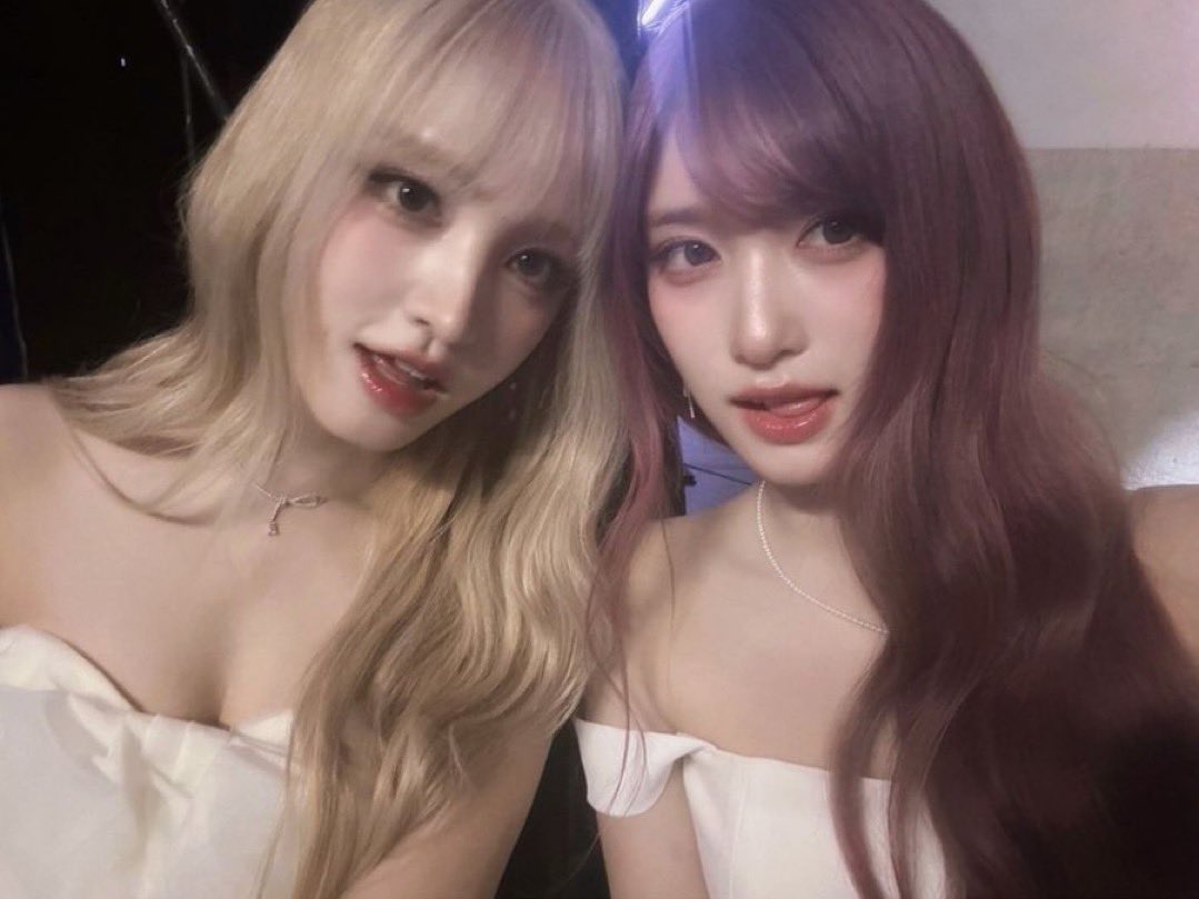 choiisan_'s tweet photo. بنات انمي https://t.co/4yYXMOvQrl