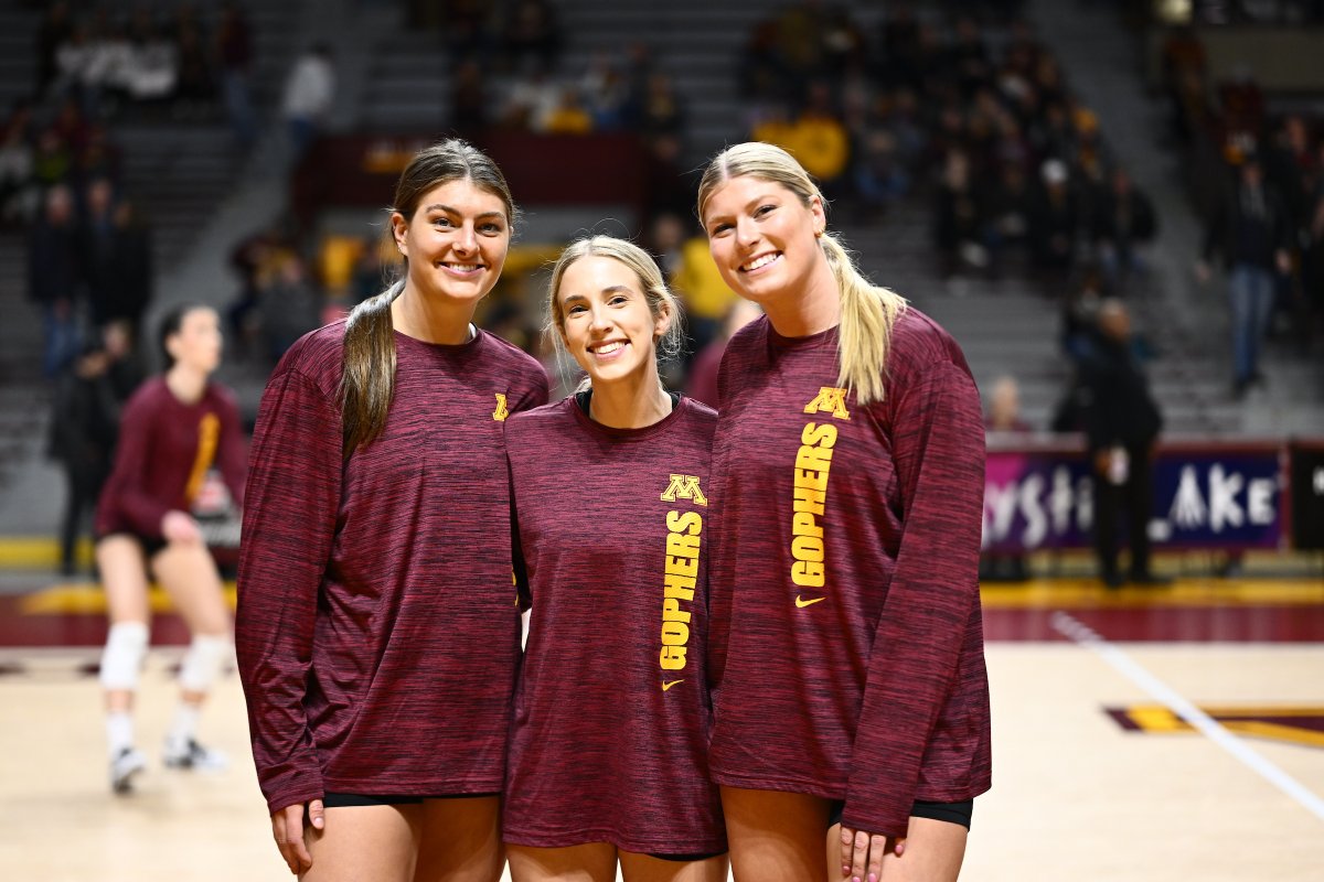 All smiles for game day ☺️🥰