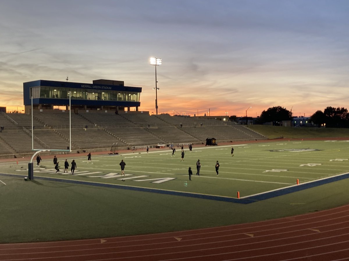 Less than 90 minutes until kickoff!

<a href="/GHSstrong/">HFND!!!</a> <a href="/FightinHornets/">Gatesville Hornet Athletics</a> <a href="/FightinHornetFB/">Gatesville Fightin' Hornet Football</a> @centexsportsfan <a href="/WacoTribSports/">WacoTrib Sports Dept</a> <a href="/TDTSports/">Temple Telegram Sports</a> <a href="/KDHsports/">KDH Pressbox</a> <a href="/THSCAcoaches/">THSCA</a>