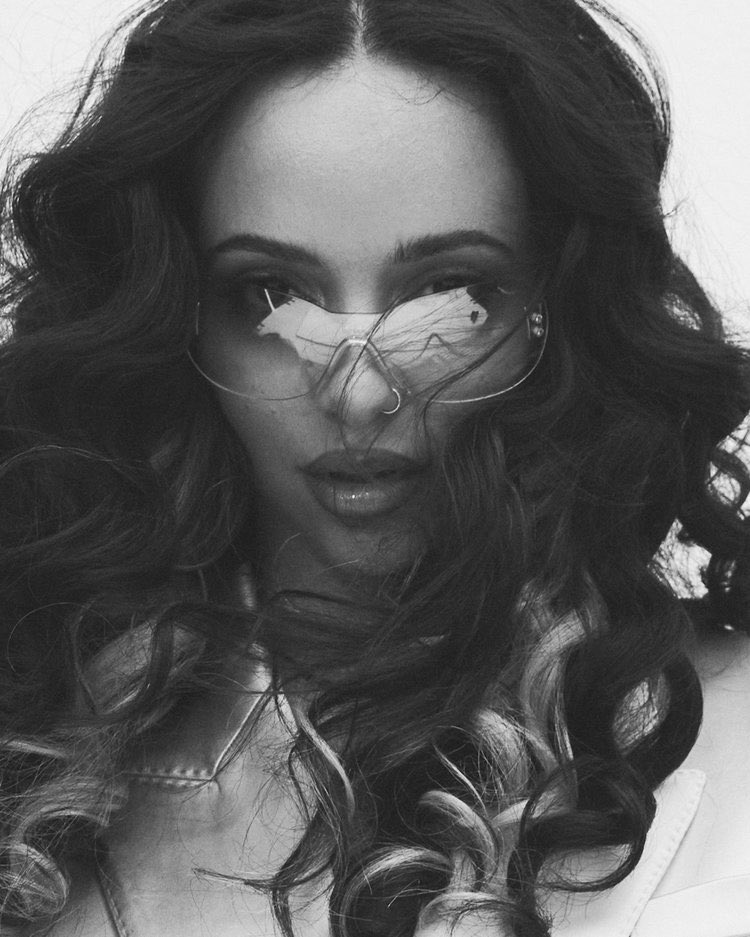 jade thirlwall pics 🪽 tweet media
