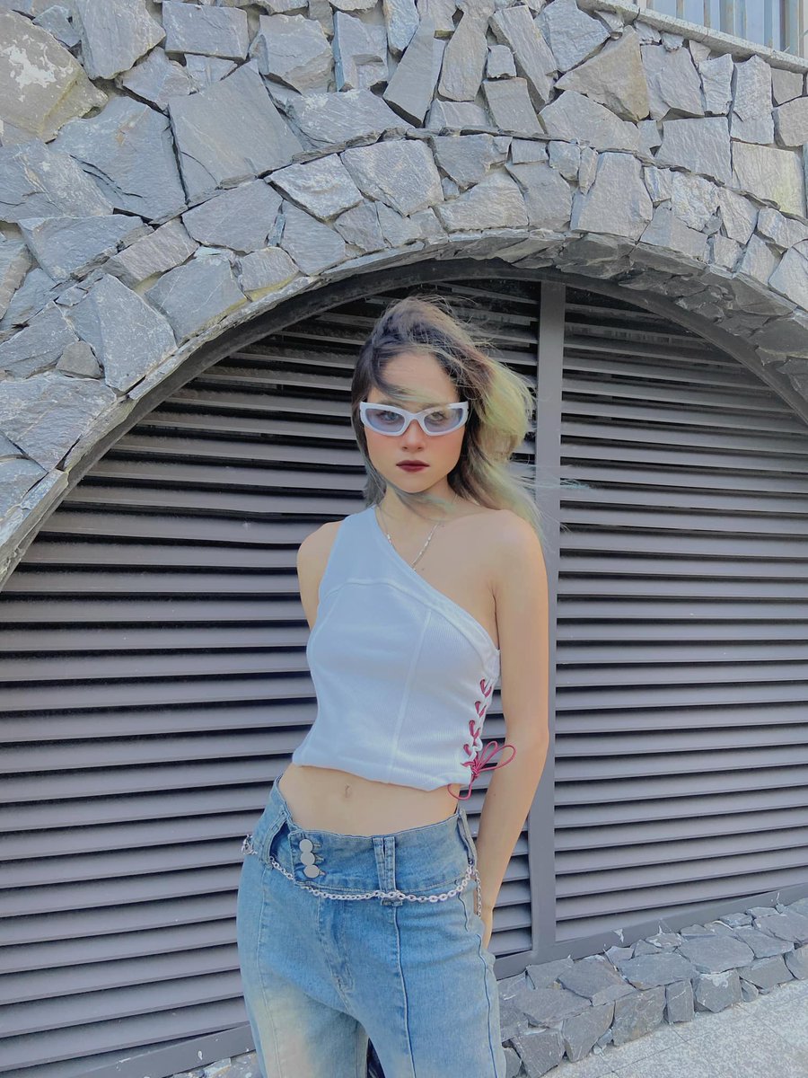 Cảm ơn vì đã tạo ra tác động tích cực đến cuộc sống của tôi, anh bạn. Bài viết của bạn là một kiệt tác kích thích tư duy. Siobhan Maras