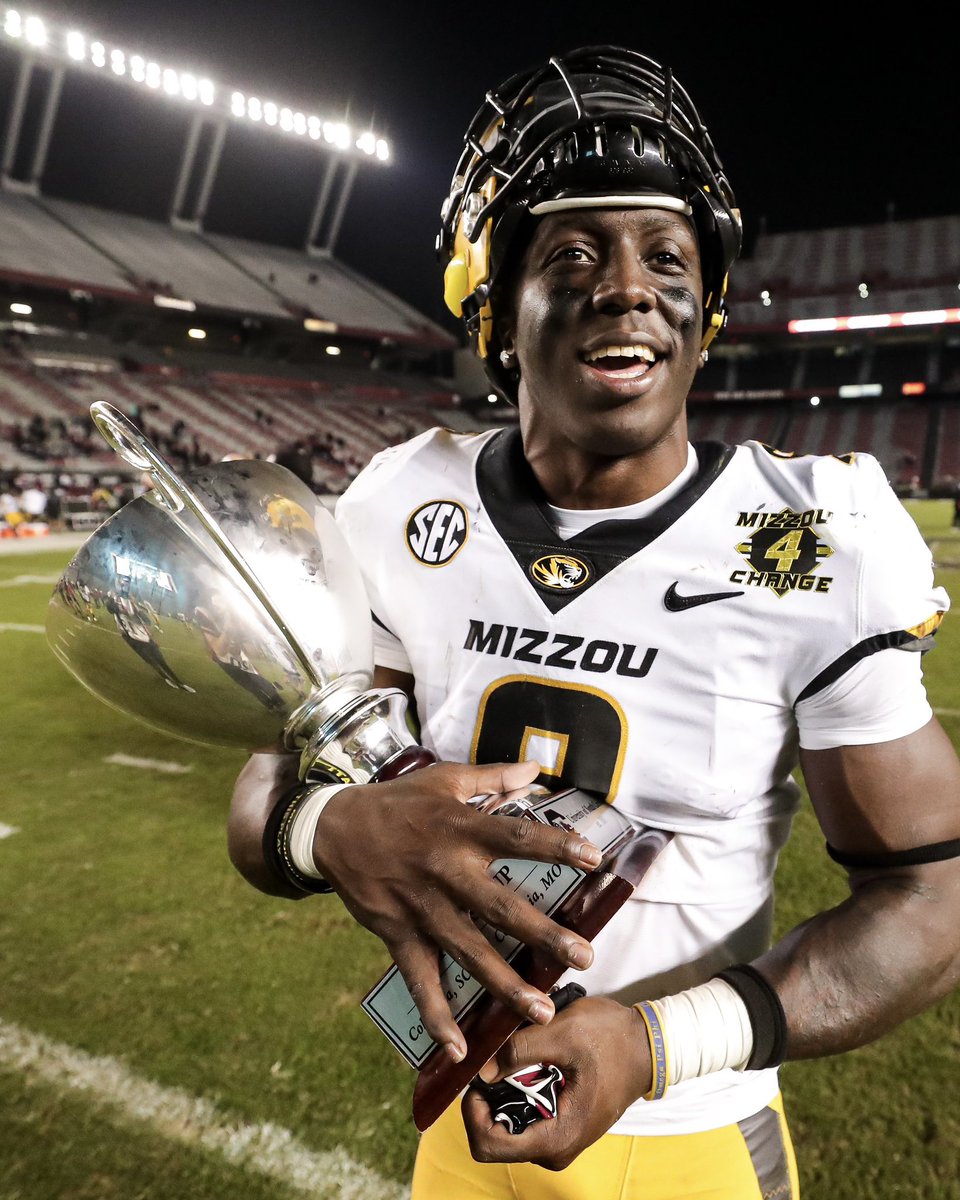 DaMarion Fowlkes (@damarionfowlke1) on Twitter photo Blessed to have Earned an offer from Mizzou! <a href="/NastyWideOuts/">Coach Jacob Peeler</a> <a href="/Primetime_IX/">Coach Key</a> <a href="/CoachDrinkwitz/">Eliah Drinkwitz</a> <a href="/BrianDohn247/">BrianDohn247</a> <a href="/MohrRecruiting/">Brian Mohr</a> <a href="/adamgorney/">Adam Gorney</a> Blessed to have Earned an offer from Mizzou! <a href="/NastyWideOuts/">Coach Jacob Peeler</a> <a href="/Primetime_IX/">Coach Key</a> <a href="/CoachDrinkwitz/">Eliah Drinkwitz</a> <a href="/BrianDohn247/">BrianDohn247</a> <a href="/MohrRecruiting/">Brian Mohr</a> <a href="/adamgorney/">Adam Gorney</a>
