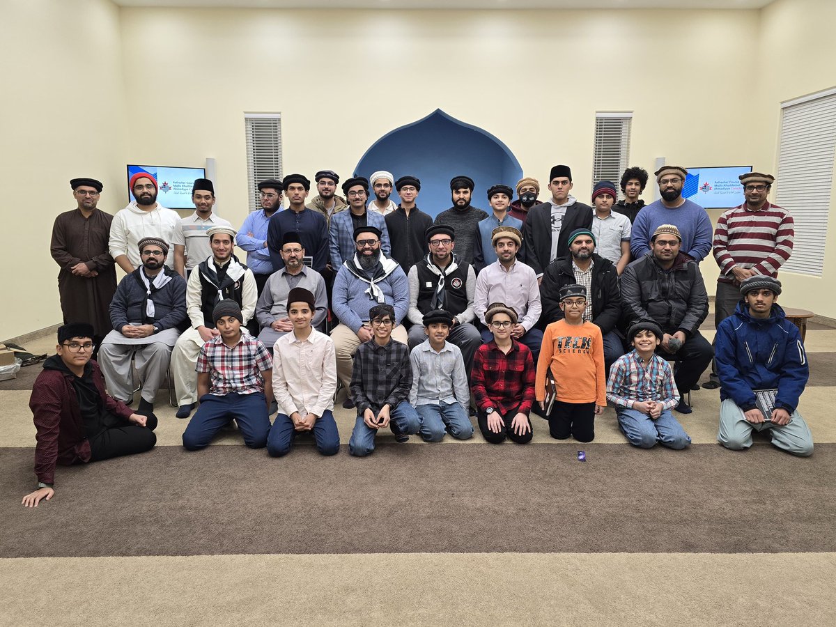 The office holders of Regina, SK chapter of Ahmadiyya Muslim Youth Association Canada with <a href="/PresidentAMYA/">Shahrukh Rizwan Abid</a> &amp; National Leadership of <a href="/AMYACanada/">Muslim Youth Canada</a> 

Pictured following the conclusion of the Refresher Course at Mahmood Mosque in Regina, SK on November 29th, 2024

#Regina