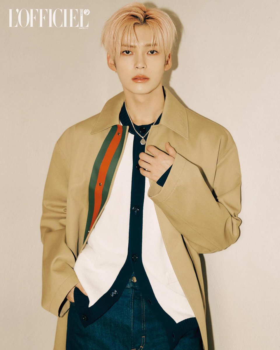 singhanbin's tweet image. See the cover of ZB1’s 2024 winter special, which is exclusive to L’Officiel YK Edition! Combining lettered hoodies, brand shirts, and blousons, Jiwoong Hyung, Gunwook, and I flaunt trendy, casual Gucci styles.