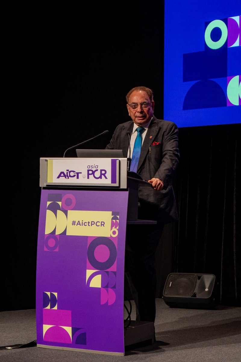 Dr Upendra Kaul being honoured for his contribution to the Asia Pacific Society of Interventional Cardiology (APSIC) since its inception in 1994 at the AsiaPCR conference 2024 held in Singapore.

#drupendrakaul #cardiology #cardiologist #GKF #singapore