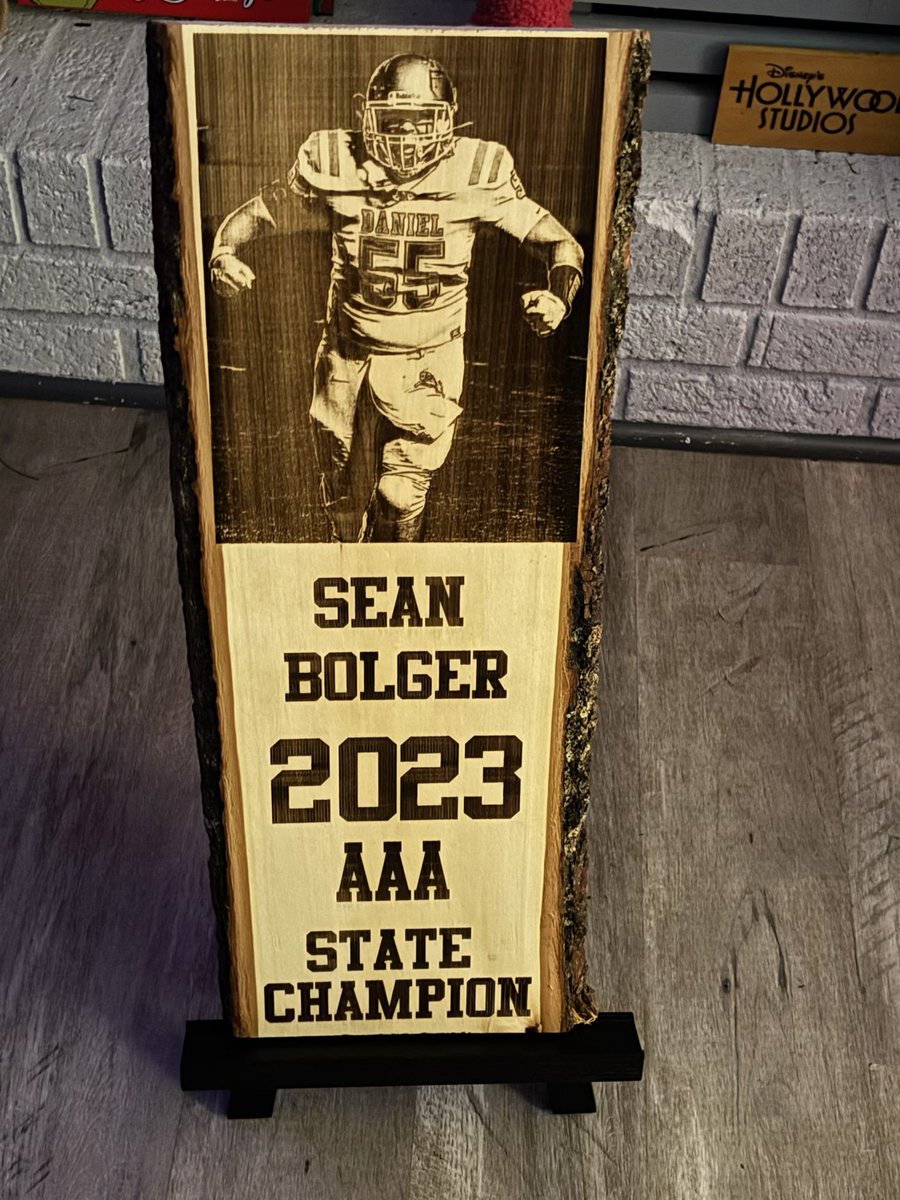 what an amazing piece of art made by my guy <a href="/KyleTtype24/">Kyle Barkley</a> !!! much love!