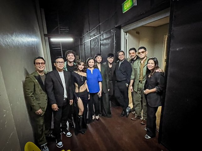 Backstage with the Kontraks and the force behind the missions—Ms. Cory Vidanes, Direk Laurenti Dyogi, Direk Lester Pimentel Ong, and Ms. Des De Guzman.

#INCOGNITO
#INCOGNITOuncovered