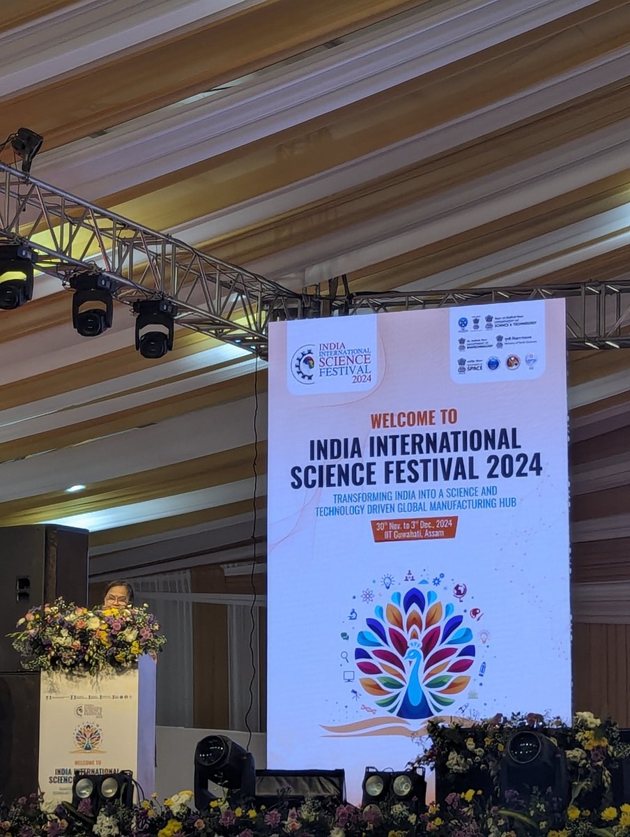 #IISF2024 |

Dr N Kalaiselvi, DG <a href="/CSIR_IND/">CSIR, India</a>: "The entire nation is today celebrating Science, Technology and Innovation through IISF. We are going to come up with greater declarations through this 10th edition of IISF."

Watch LIVE here - youtube.com/live/iCJomnMnv…