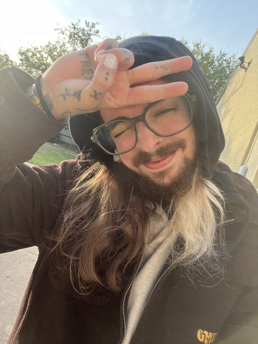 _BHERENOW_'s tweet photo. FOR YOU EP IS OFFICIALLY 1 WEEK OLD!! R U LIKING IT SO FAR?? DO U HAVE A FAV SONG?? DID U EVEN KNOW THAT I MAKE MUSIC??? ME EITHER!!! CHECK IT OUT ON ALL PLATFORMS UNDER B HERE NOW! TY 4 THE LUV&amp;SUPPORT, IT MEANS MORE THAN U KNOW, I HOPE U FEEL LESS ALONE BY LISTENING 2 THEM😌🧡 https://t.co/NJSgjLMfsw