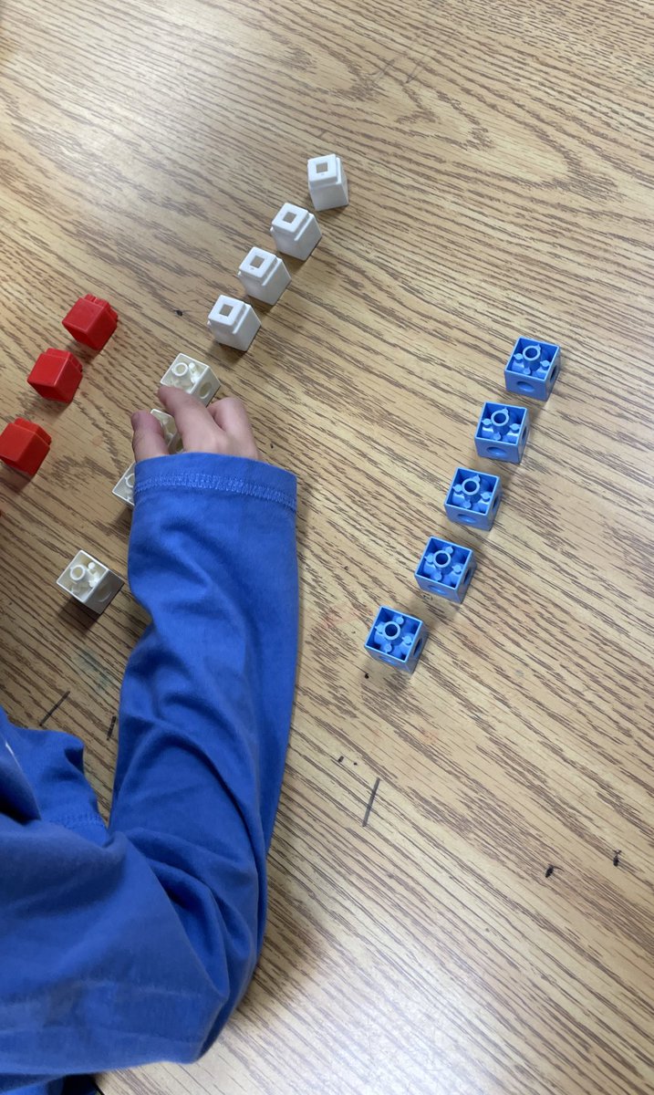 Kari Lockett tweet media