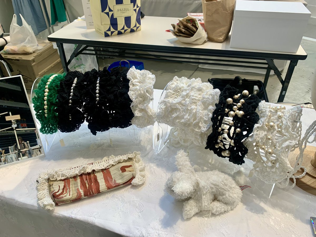 mof_crochet's tweet photo. 本日minne handmade market 
miku moritake設営完了致しました🤍🪽
11:00よりスタートです🫧

#newmake　#newmakelabo　#crafco　#andstory #storyandco
#minneのハンドメイドマーケット2024　#ハンドメイド　#handmade https://t.co/g2TnOfQ7qg