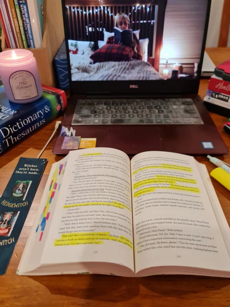 Escaping reality one page at a time. Who needs to leave the house when the adventure is right in front of you? 📖🌟
#BookLover #HomeReading #LiteraryEscape