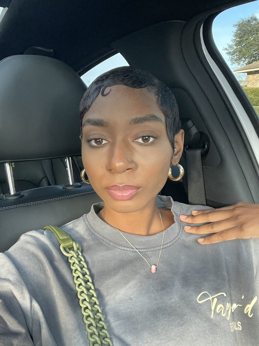 pretty girl😍