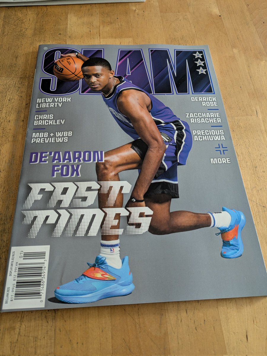 rekereke's tweet photo. ぐへへ。
買っちゃったよ。
紀伊国屋さんありがとう🙏
#SLAM
#swipathefox https://t.co/Tqm7ZqFgX5