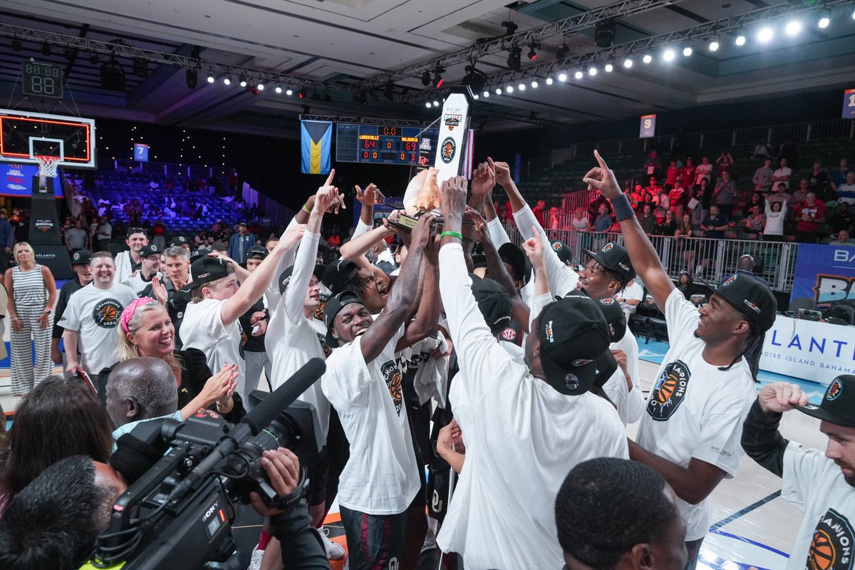 Battle 4 Atlantis (@b4aofficial) on Twitter photo Congratulations to the Oklahoma Sooners <a href="/OU_MBBall/">Oklahoma Basketball</a> 🏀 2024 Battle 4 Atlantis Champions!!
Final Score: Oklahoma 69 | Louisville 64
#Sooners #Basketball #Battle4Atlantis Congratulations to the Oklahoma Sooners <a href="/OU_MBBall/">Oklahoma Basketball</a> 🏀 2024 Battle 4 Atlantis Champions!!
Final Score: Oklahoma 69 | Louisville 64
#Sooners #Basketball #Battle4Atlantis