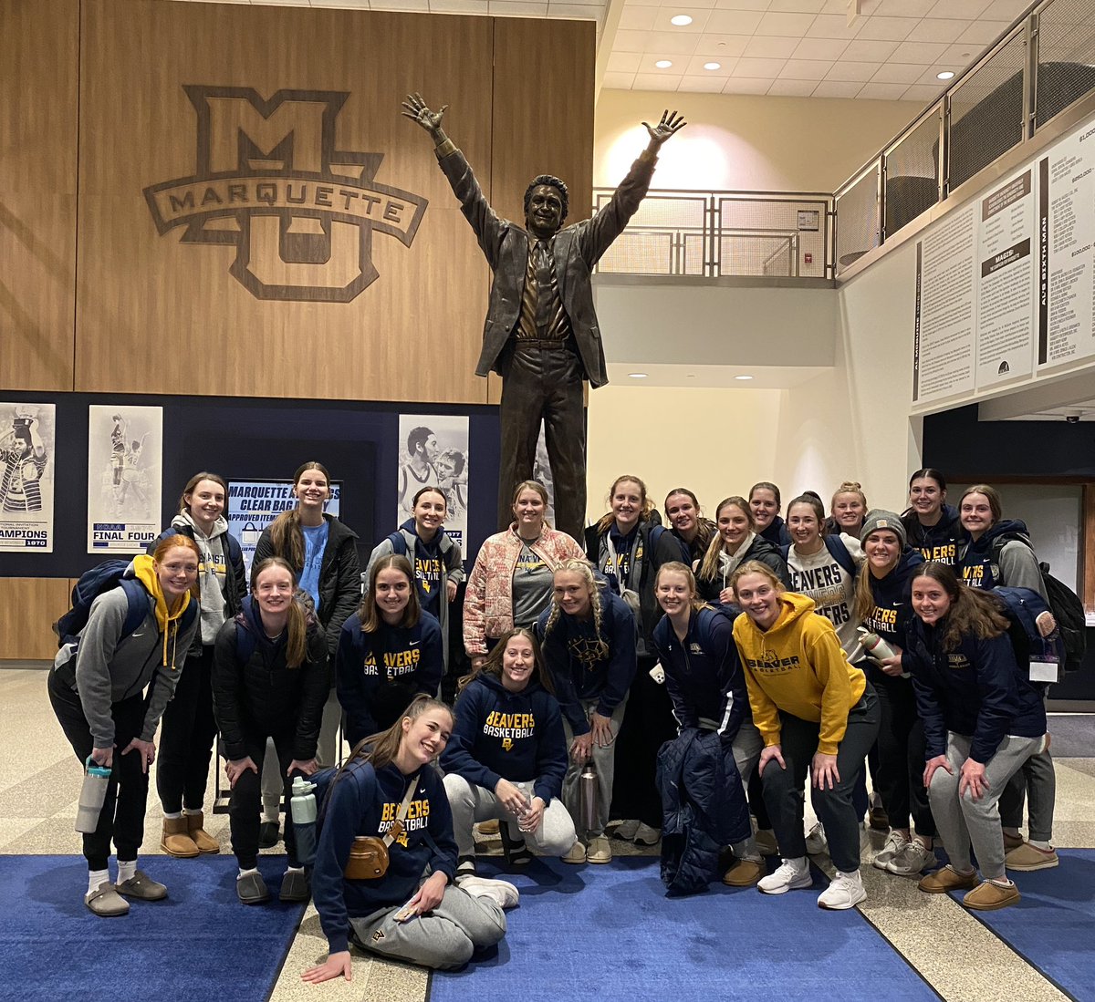 BVUWBasketball's tweet photo. Road trip to Milwaukee! Thank you to @MarquetteWBB @MarquetteMBB 🏀teams for the court time before our game tomorrow! Happy Hoopsgiving! 💙💛🏀 https://t.co/2OM6t0A2oX