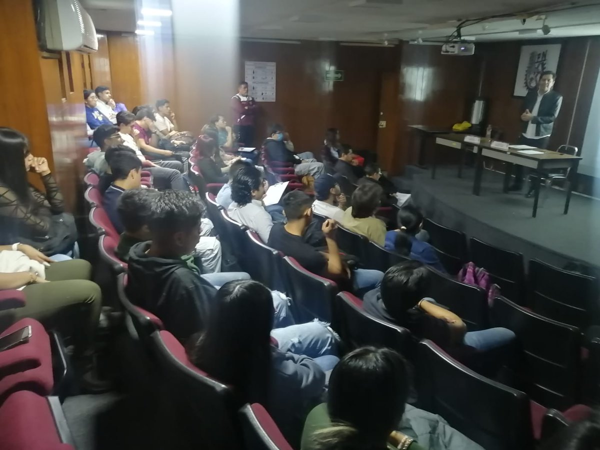 RedGeneroESEipn's tweet photo. Hoy, cerramos la Jornada 25 N con esta conferencia magistral:
Prevalencia y Gravedad de la Violencia Económica de Género en México.
A cargo del Dr. David Robles Ortiz, profesor-investigador de la ESE-IPN.
@drobleso @Diana_Renjur 
#16DaysOfActivism2024 
@GeneroIPN https://t.co/SKcX2jMnhF