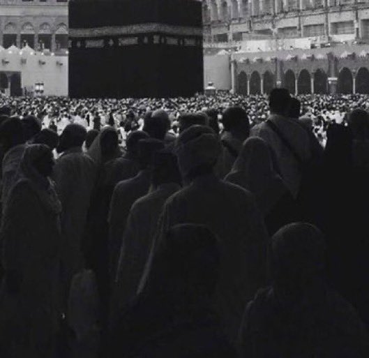 Darrk2030's tweet photo. كُن من الذاكرين:
- سُبحان الله.
- الحمدلله.
- لا إله إلا الله.
- الله أكبر.
- سُبحان الله وبحمده.
- سُبحان الله العظيم.
- استغفرالله واتوب اليه. https://t.co/eDfODxObD0