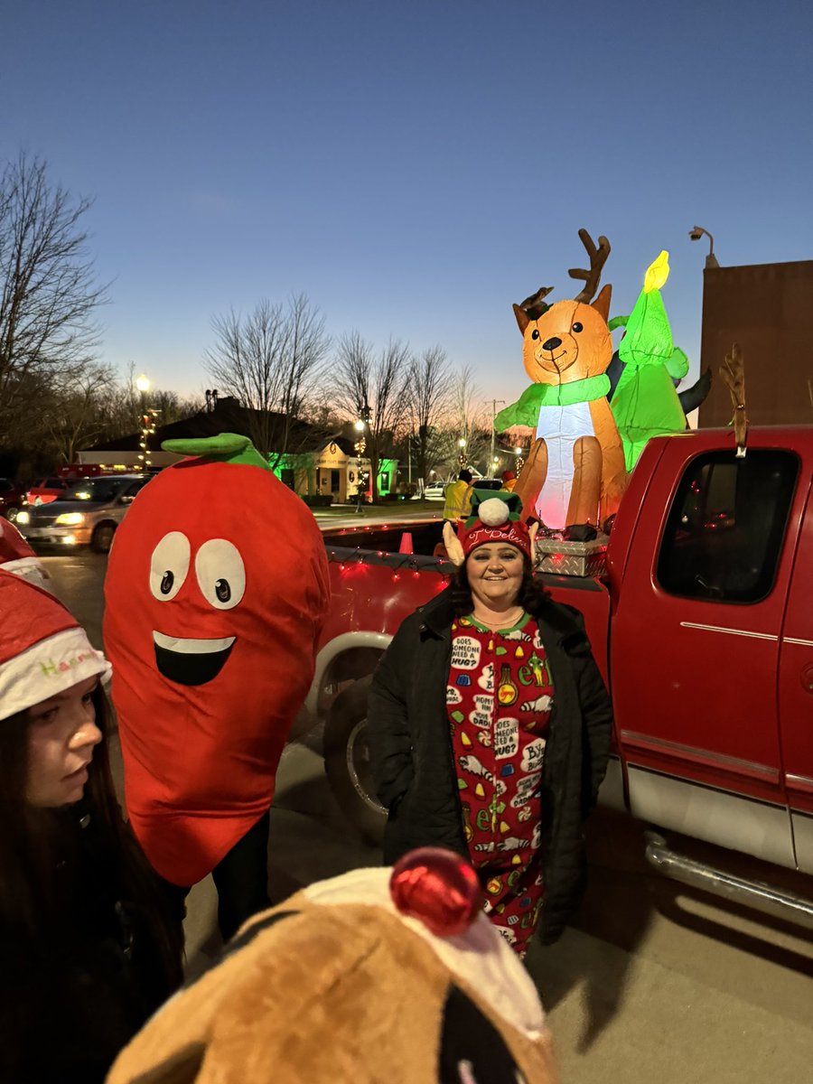 1789Chilis's tweet photo. Brrrr it’s cold outside but Morris Chilis is bringing the heat! Holiday Light Parade @jeremytpope @GumpMike @NicholasBPaxton https://t.co/HO8trkPGSZ