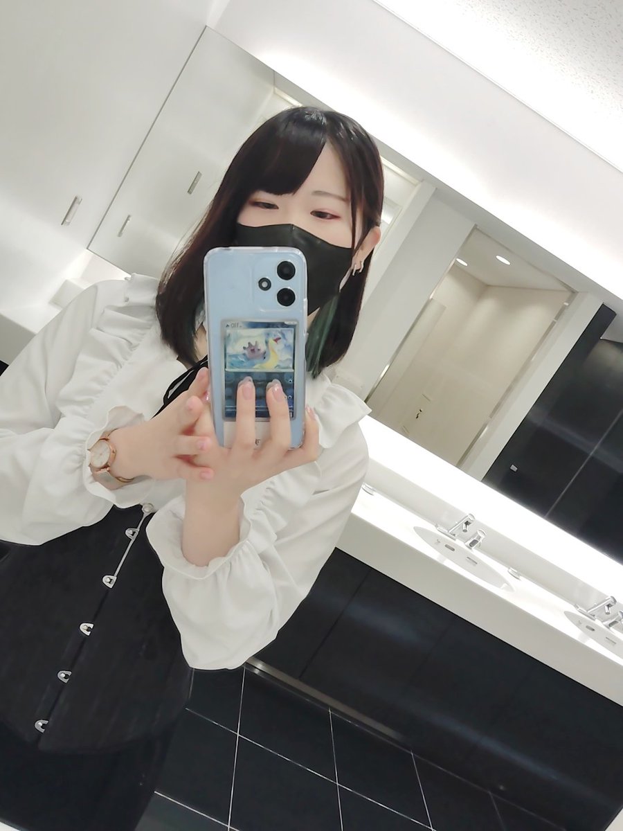 Suu_dealer's tweet image. しゅっ！！
２日目〜
本日PLOとHORSEだよぉ
朝までがんばるっ！！

#SPADE
#ここから始まるボク達のポーカーライフ