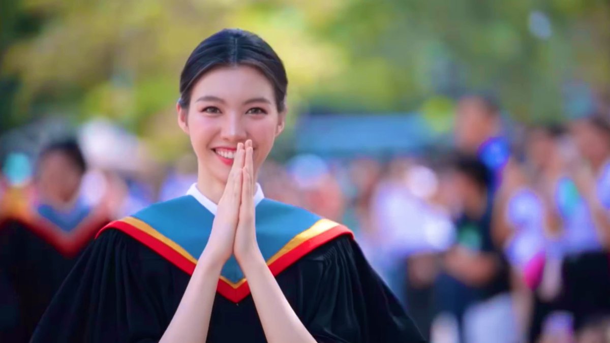 pallapooh's tweet photo. น้องออม จากเพจ PRSWU
so proud of you 🎓
ภูมิใจในตัวน้องออมนะคะ ☺️
#CongratsOrmkorn
#ormkorngraduation
#ormkornaphat https://t.co/qkSOhiXHt0