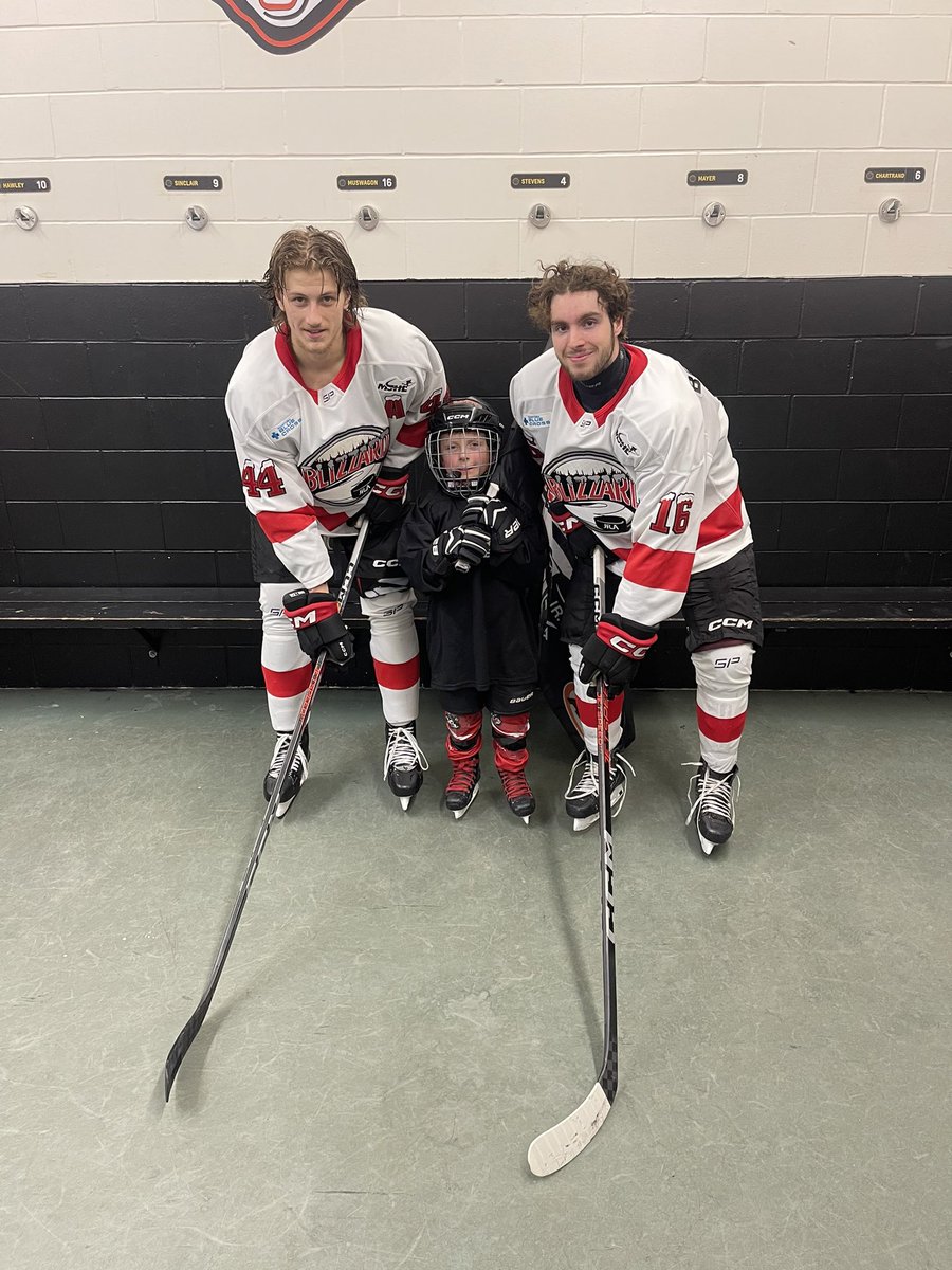 NorManBlizzJrA's tweet image. Tonight’s @awcanada 7th skater was Holden Wlasichuk. He attends Grade 1 at Kelsey Community School and plays with @thepashuskies!

#NorManBlizzard #MJHL #TriCommunity