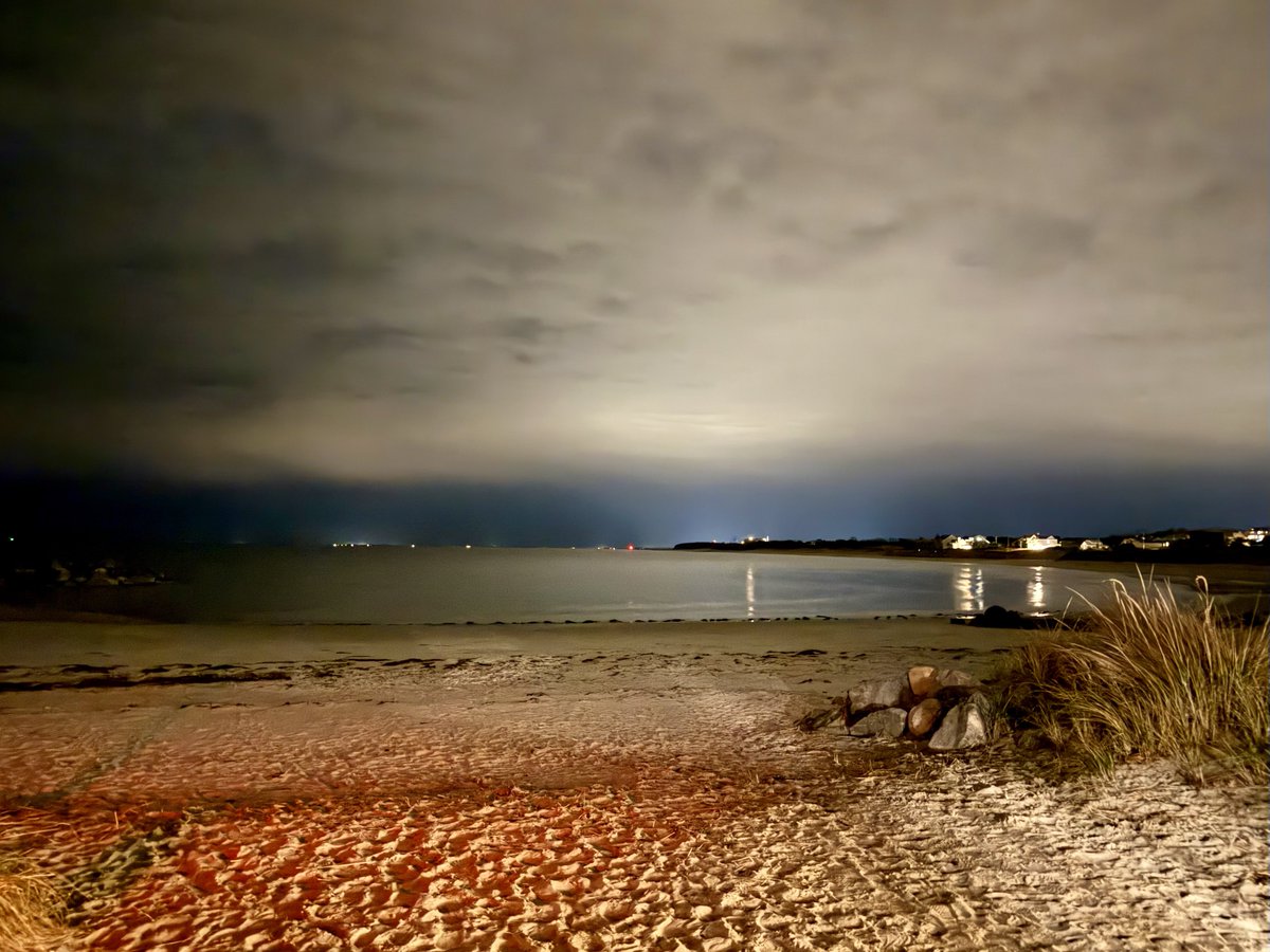 sdoppler2's tweet image. “Smell the sea and feel the sky
Let your soul and spirit fly……
into the mystic”
#Dennis #CapeCodBay