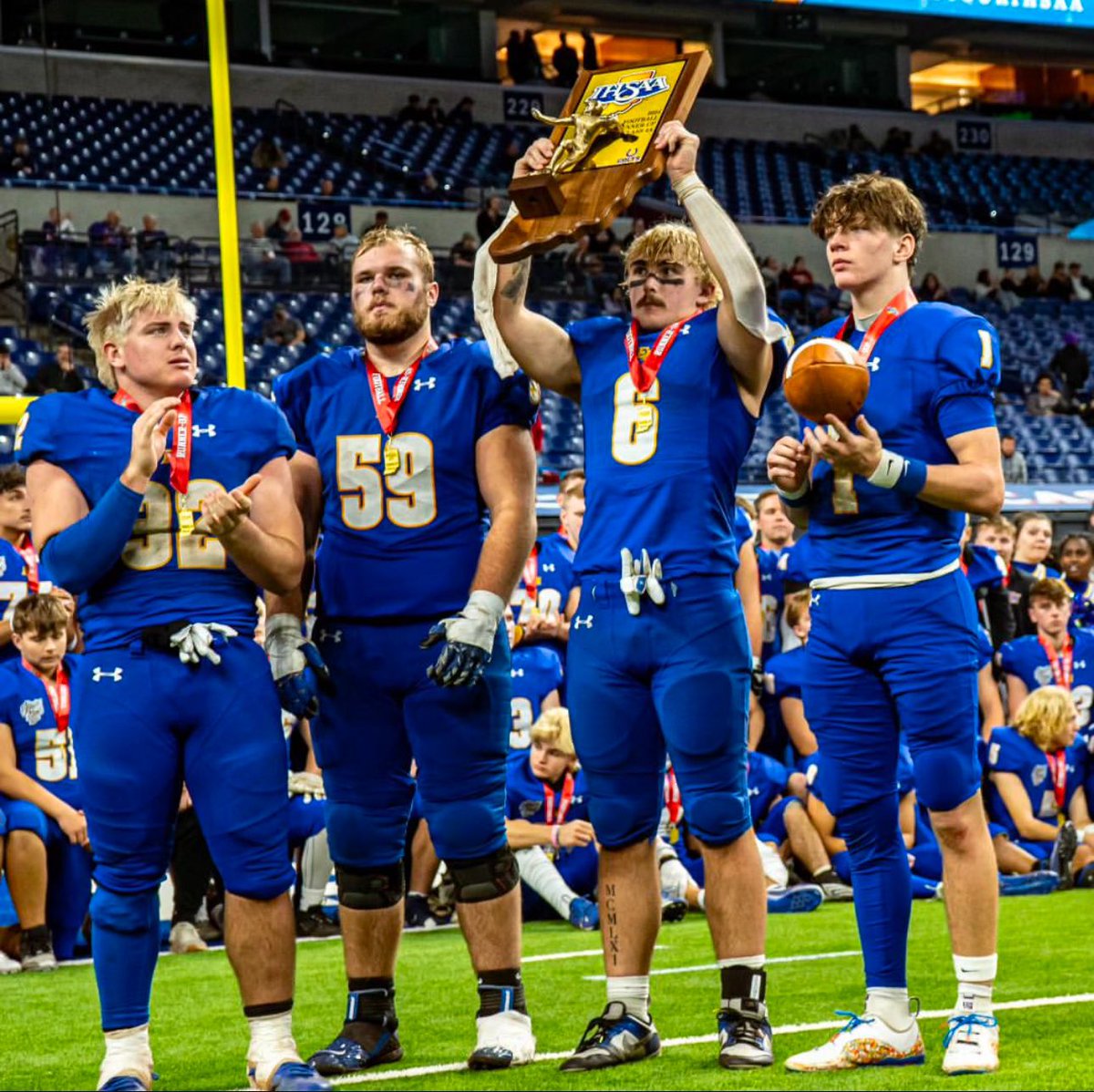 knight nation, thank you.

i am forever indebted to these great young men standing next to me, behind me, my coaches, this amazing community, and so many more people. this journey was an absolute pleasure to be apart of, i can’t imagine being anywhere else.