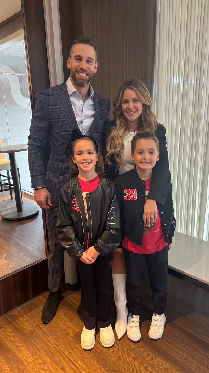 Kelly Talbot tweet media