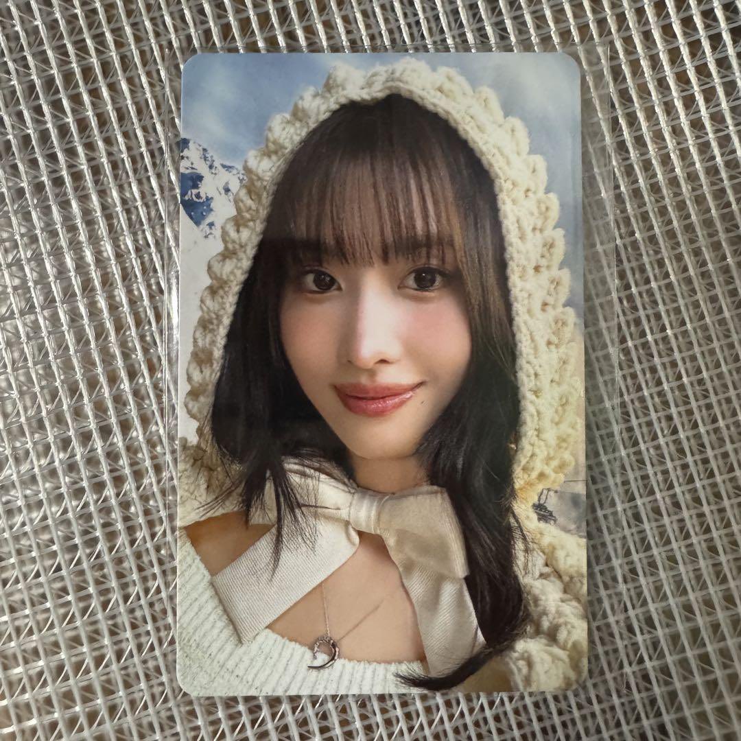 twice ski bar japan jyp pop up sana 10k benefit photocard !! ctto