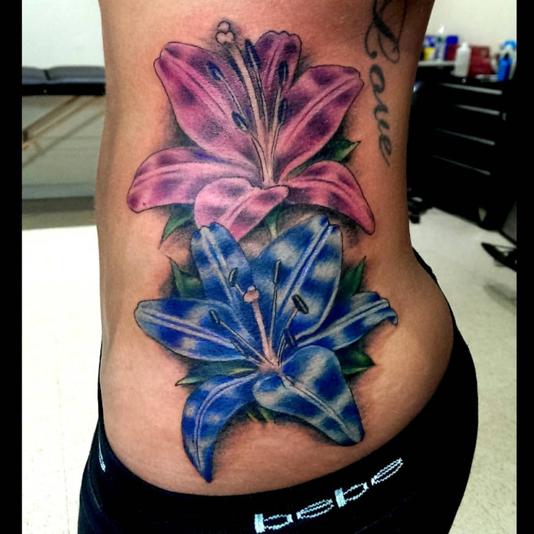 TitTat6's tweet photo. Would you dare to get a tattoo that’s this pretty... Or are you too scared to commit to something this bold?
-
@echonwc

#tattooartist #tittatcontent #bodyart #booktoday https://t.co/Ecrf21vASo