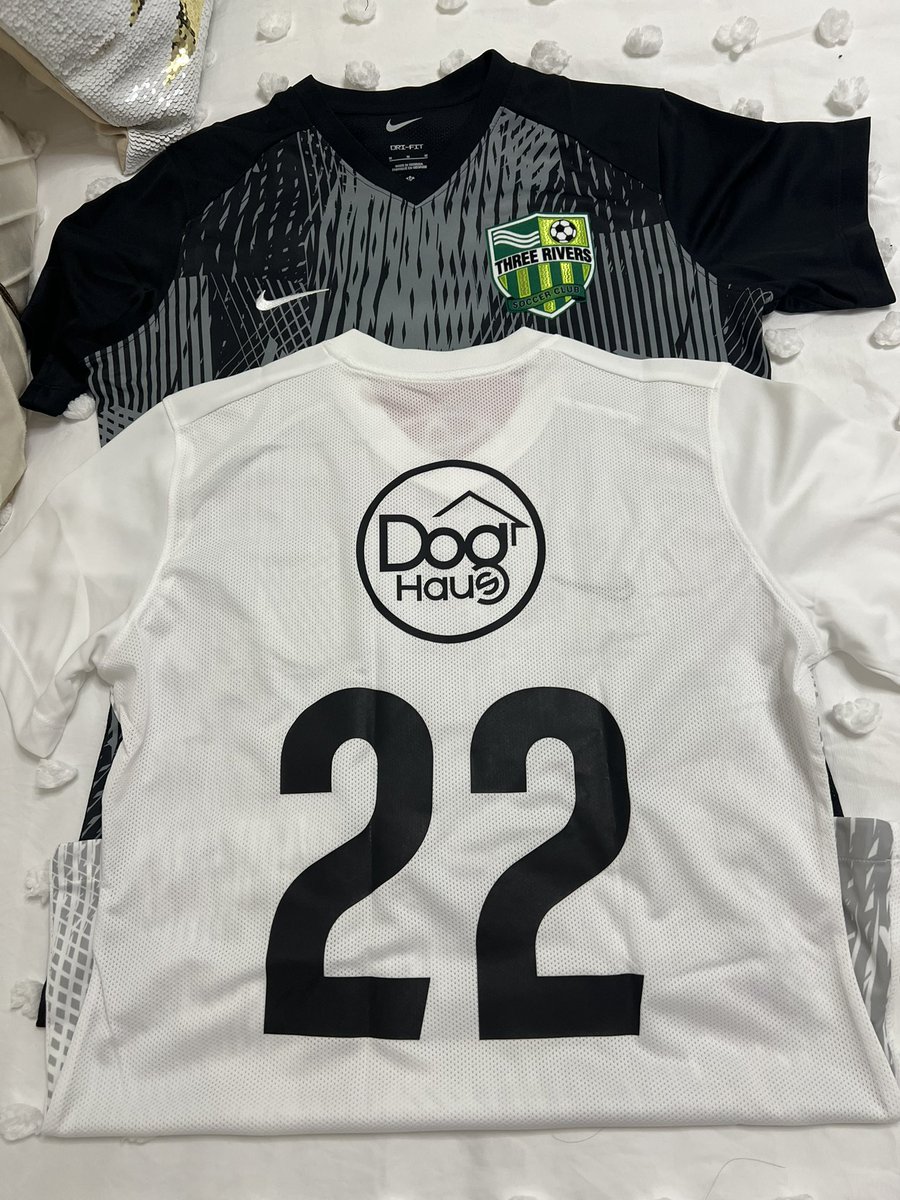 LindsayASanche1's tweet photo. I have joined the Three Rivers Soccer Club, U19 BLACK in the ECNL RL. I'm excited for this new chapter! #player22, #encl
@RosscoAlexander @PrepSoccer @coldbrew25
@ImYouthSoccer
@UCSBWomenSoccer, @UCF_WSoccer, @USFDonsWSoccer, @SacStateWSoccer, @ArizonaSoccer, @CPWomensSoccer https://t.co/AUNm9hHQkK