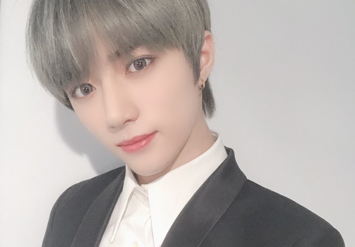 theemosite's tweet photo. Es hora del #𝖛a𝕞p𝕚re·ᰍ̠𝐝𝕚ār𝕪 y como yo aquí soy el mayor fan de #𝐬wë𝕖t晓𖤍𝐛𝕝o͞od me dispuse a ver todo el día el  #𝐰ǝ𝖻·𓊈和𖤍𓊉𝚍ra͞𝕞a. No sé, pero ojalá esté vampirito precioso venga a chuparme la sangre de un besote. 

𝔡e͞𝚔u-𝐛𝕦n🐇𓈒࿓ #𝐘ānn𝕚ə. https://t.co/w2LrQ8Ndz3