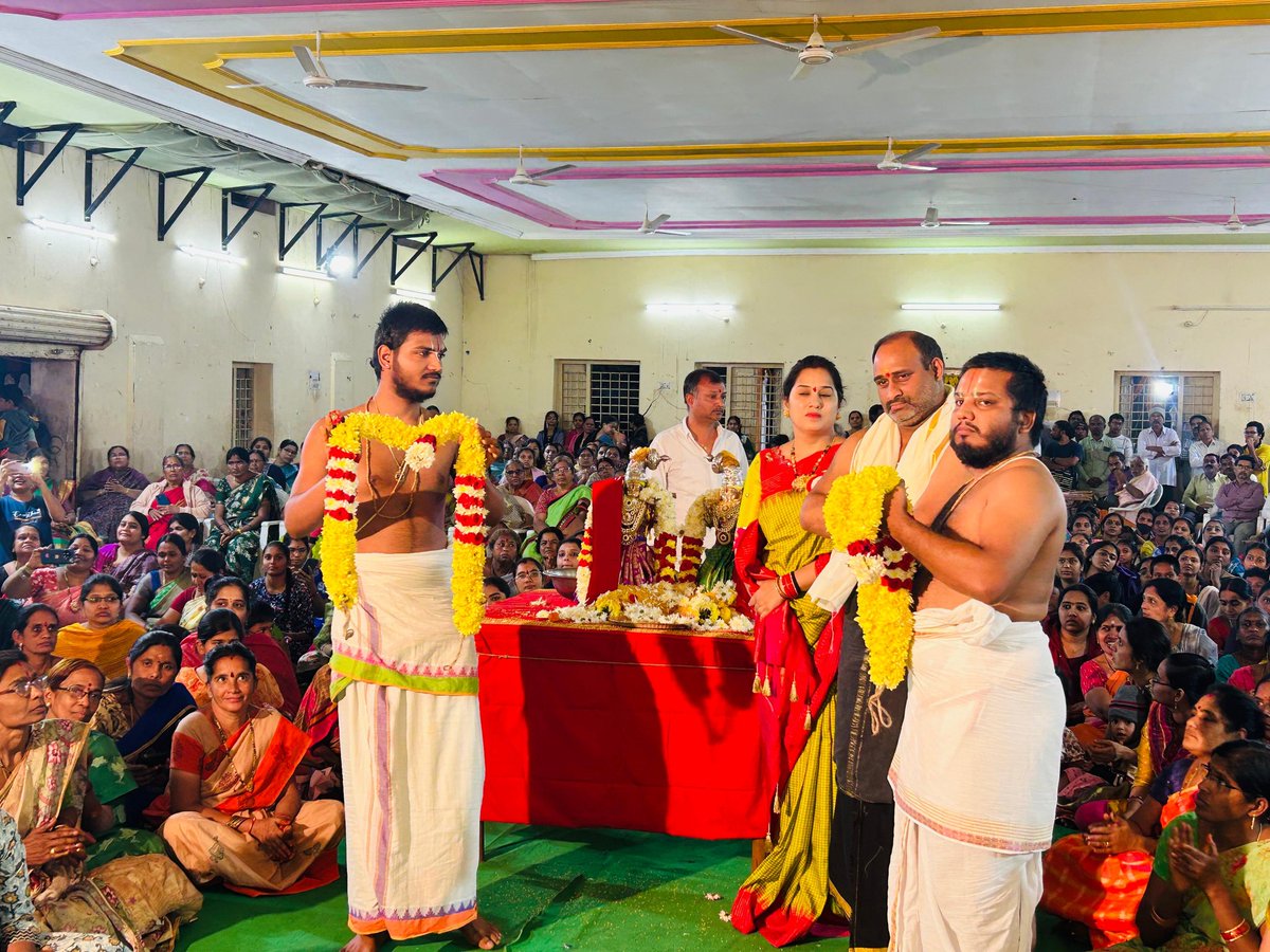 AdarshSindhu's tweet photo. Participated in Sri Venkateswara Kalyanam in LIG yesterday. #Bharathinagar #111division https://t.co/l0LgwCgRma