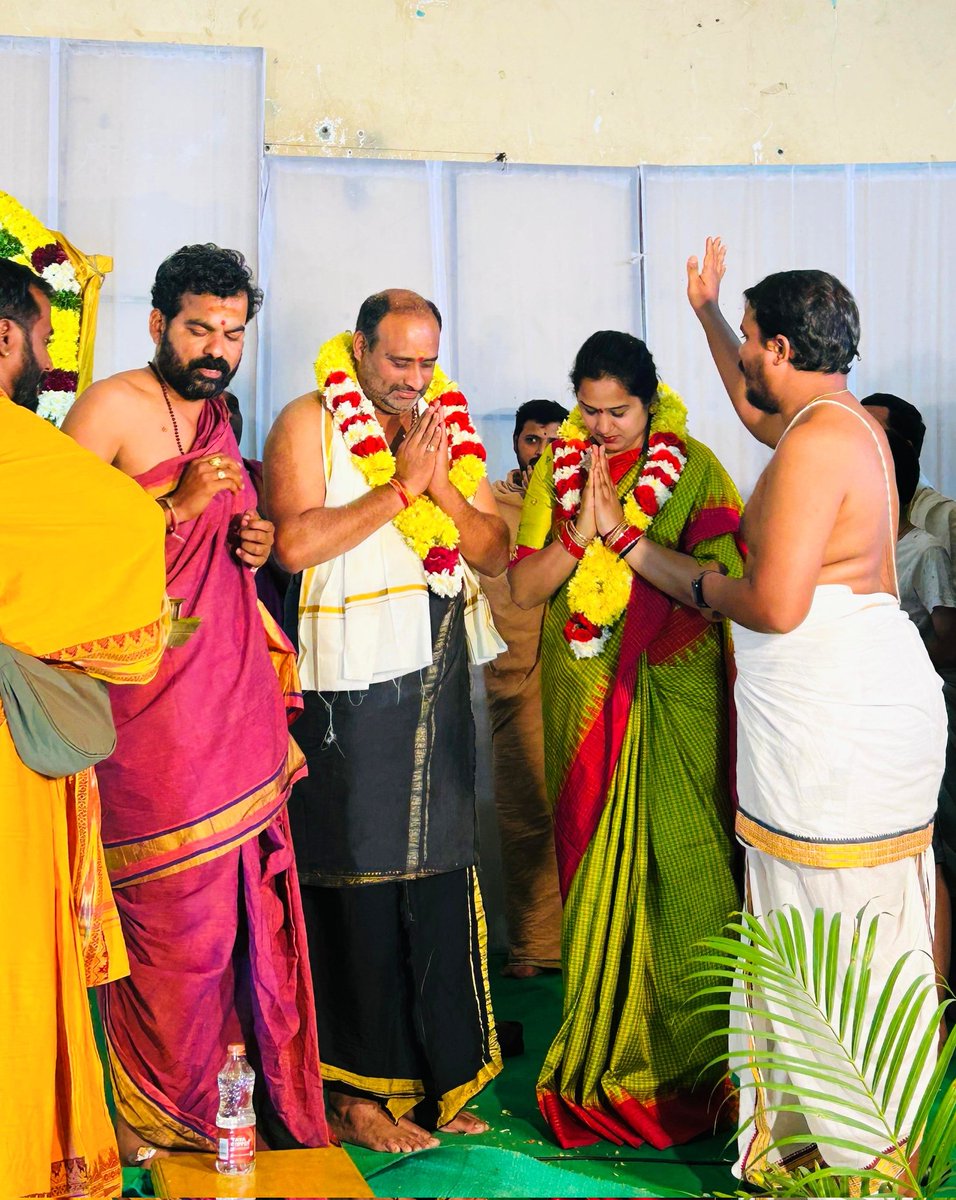 AdarshSindhu's tweet photo. Participated in Sri Venkateswara Kalyanam in LIG yesterday. #Bharathinagar #111division https://t.co/l0LgwCgRma