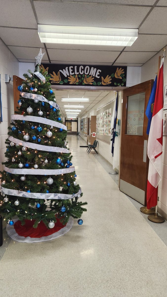 St Andrew School tweet media