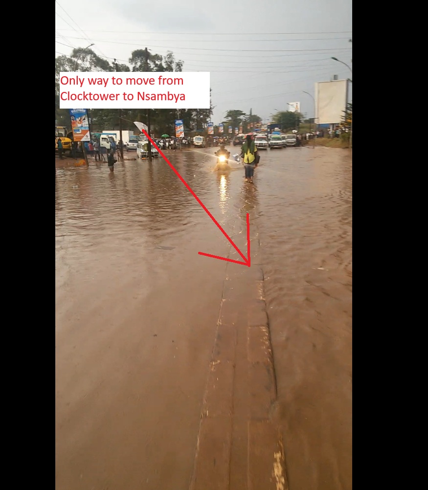 kiyagaedwin's tweet photo. Remember when Nakivubo Channel used to flood like this?  Heavy rain in 2016 caused a massive backflow onto the road, bringing traffic to a standstill.  
I captured the chaos on video - take a look! https://t.co/TPhA0EtqbN