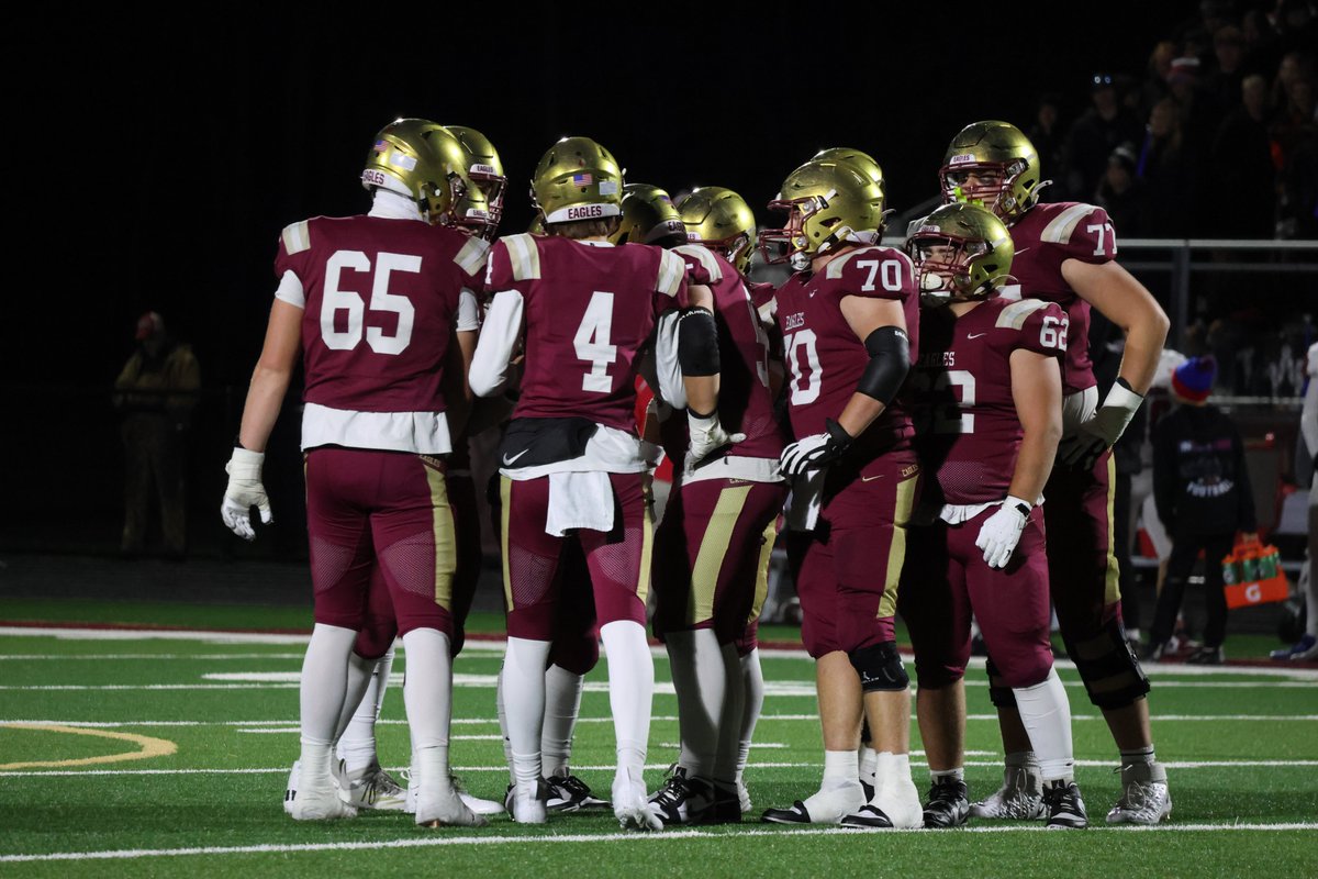 BWHS_Athletics's tweet photo. New Story: The Eagles head back to the State Championship next week for a rematch of last year's State Championship against Toledo Central Catholic!
📰: https://t.co/HnAyq5a3WJ
#WE
#Watterson
#Eagles https://t.co/bN163oFZSw