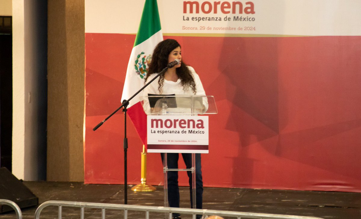 juntosheriberto's tweet photo. Hoy, en la asamblea informativa en Hermosillo, acompañamos a nuestros dirigentes nacionales, @LuisaAlcalde , @CaroRangelG y Andrés Manuel López Beltrán, para reafirmar nuestro compromiso con la unidad y con los principios de honestidad, justicia y austeridad que han dado forma al legado de la Cuarta Transformación. Morena es más que un partido; es el motor de la transformación que pone al pueblo en el centro de todas las decisiones.