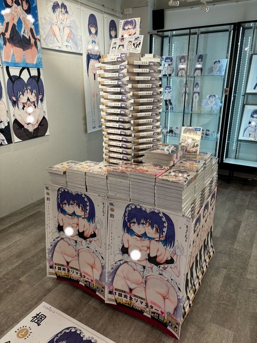 ❦================
きょくちょONLY SHOP
================❦

メロンブックス主催
オンリーショップ開催中です💕

12/8(日)まで開催
平日 13:00〜19:00
金・土・日 12:00〜20:00

きょくちょ先生最新刊『楓と鈴』絶賛発売中✨

🍈通販もやってます⬇️
https://t.co/EcJnNFrrvc 