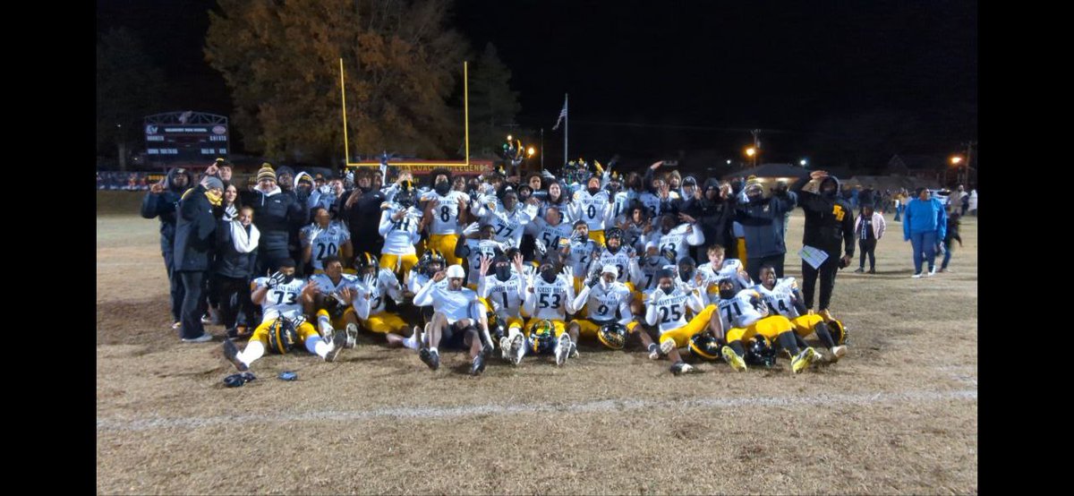 Forest Hills High School (@foresthillshsnc) on Twitter photo Forest Hills is bringing home another big win tonight!
38-31 FINAL!
<a href="/AGHoulihan/">Andrew G. Houlihan</a> <a href="/UCPSNCAthletics/">UCPS NC Athletics</a> Forest Hills is bringing home another big win tonight!
38-31 FINAL!
<a href="/AGHoulihan/">Andrew G. Houlihan</a> <a href="/UCPSNCAthletics/">UCPS NC Athletics</a>