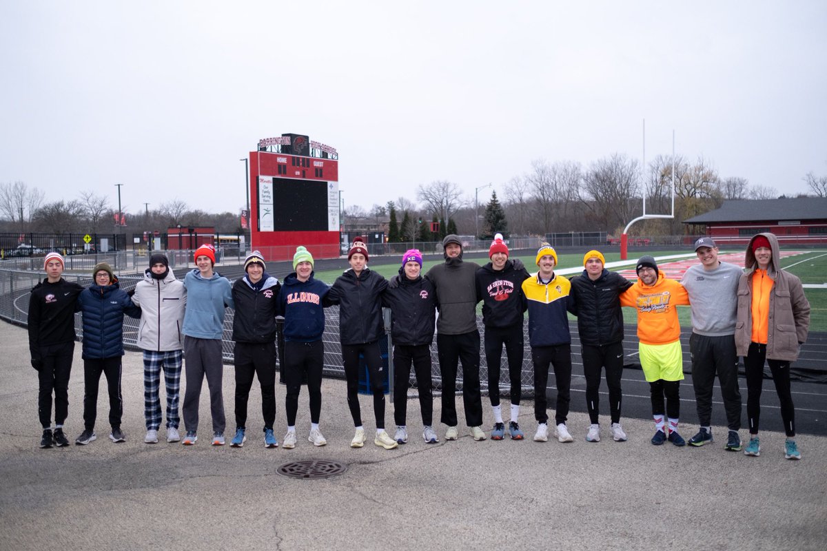 Broncos Distance (@barringtonxc) on Twitter photo Thanksgiving Alumni Run ❤️🦃
Select group of current and former Broncos brave enough for the 20 degree (5 degree feel) beautiful morning out at the track!
Pretty fast squad at the front of the pack. Thanksgiving Alumni Run ❤️🦃
Select group of current and former Broncos brave enough for the 20 degree (5 degree feel) beautiful morning out at the track!
Pretty fast squad at the front of the pack.