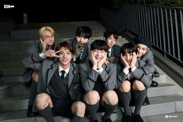 stayhypenfeeds's tweet image. 4 years with stayhypen🥳💕
#STAYC #ENHYPEN