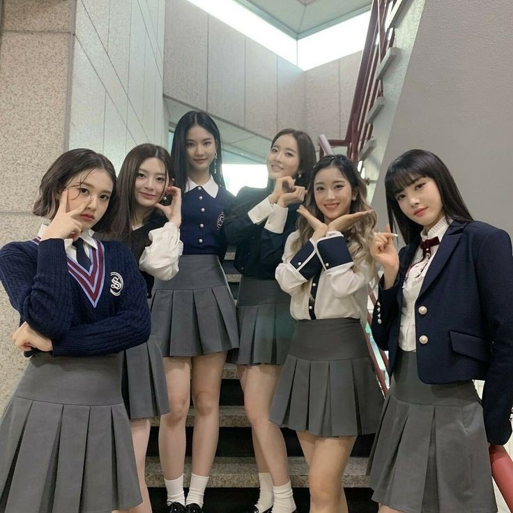 stayhypenfeeds's tweet image. 4 years with stayhypen🥳💕
#STAYC #ENHYPEN