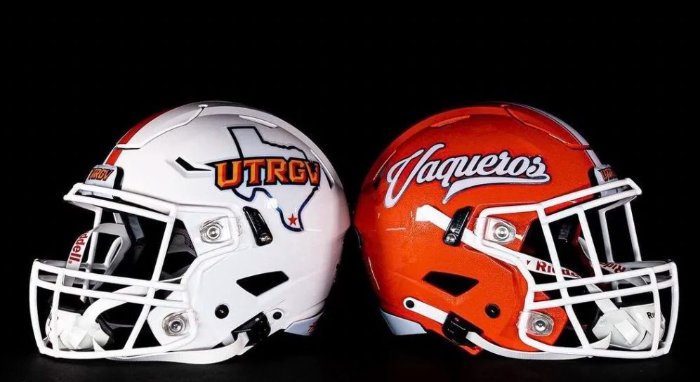 After a great conversation with <a href="/CoachTBush/">Travis Bush</a> I am beyond blessed to receive my first division 1 offer from <a href="/UTRGVFootball/">UTRGV Football</a> 

<a href="/CheHendrix/">Che Hendrix</a> <a href="/HoundFootball/">Boerne Football</a> <a href="/210Preps/">CountdownCityPreps</a>