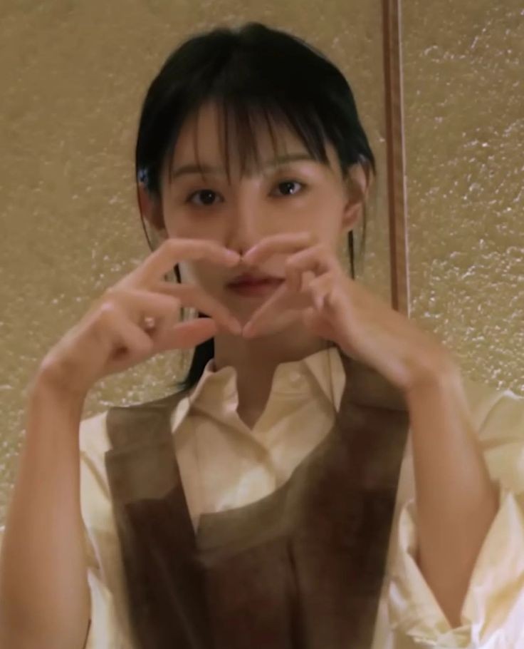 I will say yes biarpun gak ditanya, langsung di claim aja sama oppa ini 🙂‍↕️