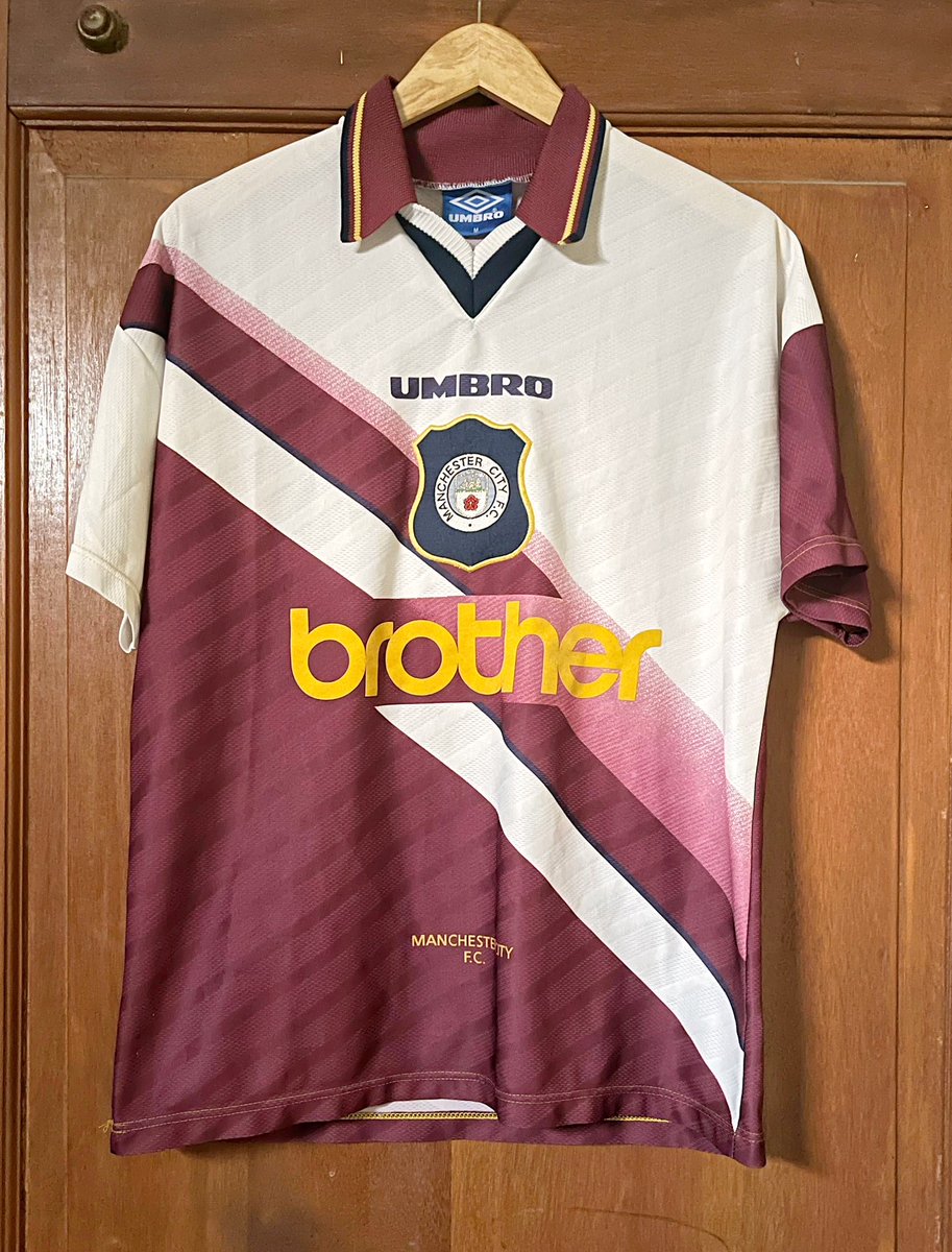 alief_do2's tweet photo. For Sale
-Lazio 90-91 MW Solda 7.999k
-Man. City Away 96/97 M 2.499k
- BVB 96/97 M 4.499k
-PSG 06/07 M 2.499k
-West Germany 88 L 3.499k
-Man Utg 96/97 XL 2.699k
-Inter GK L 10/11 2.990k
-Inter 16/17 L 2.990k
Toko ijo ready
Fast response 0811217448
@Jerseyforum #jerseyforsale https://t.co/5PQ2CeOLx4
