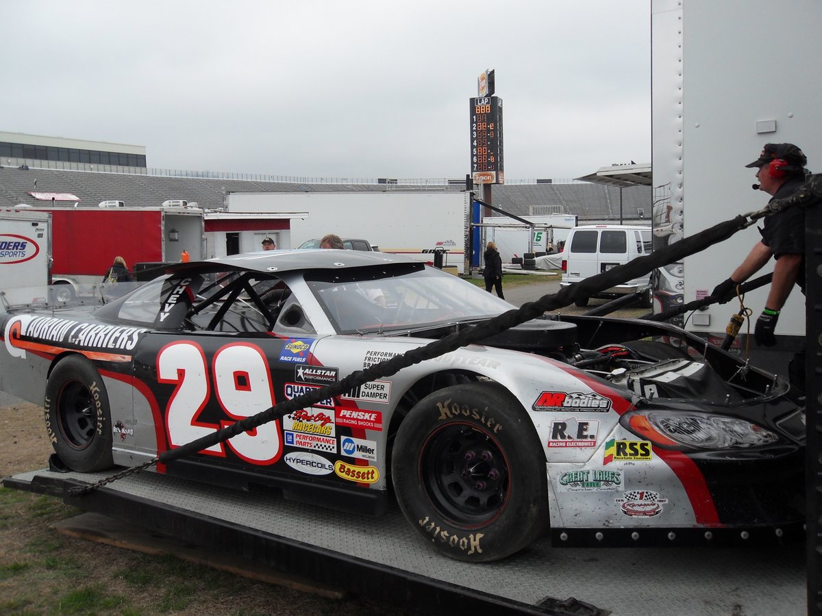Jeff Choquette 
West Palm Beach, FL 
PASS Super Late Model Series 
THE RACE 
North Wilkesboro Speedway 2011